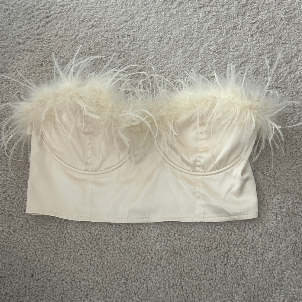 Elegant Cream Feather-Trimmed top- LE LIS